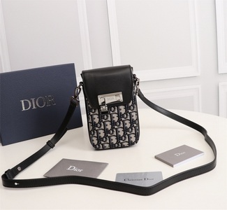 DIOR Handbags 865